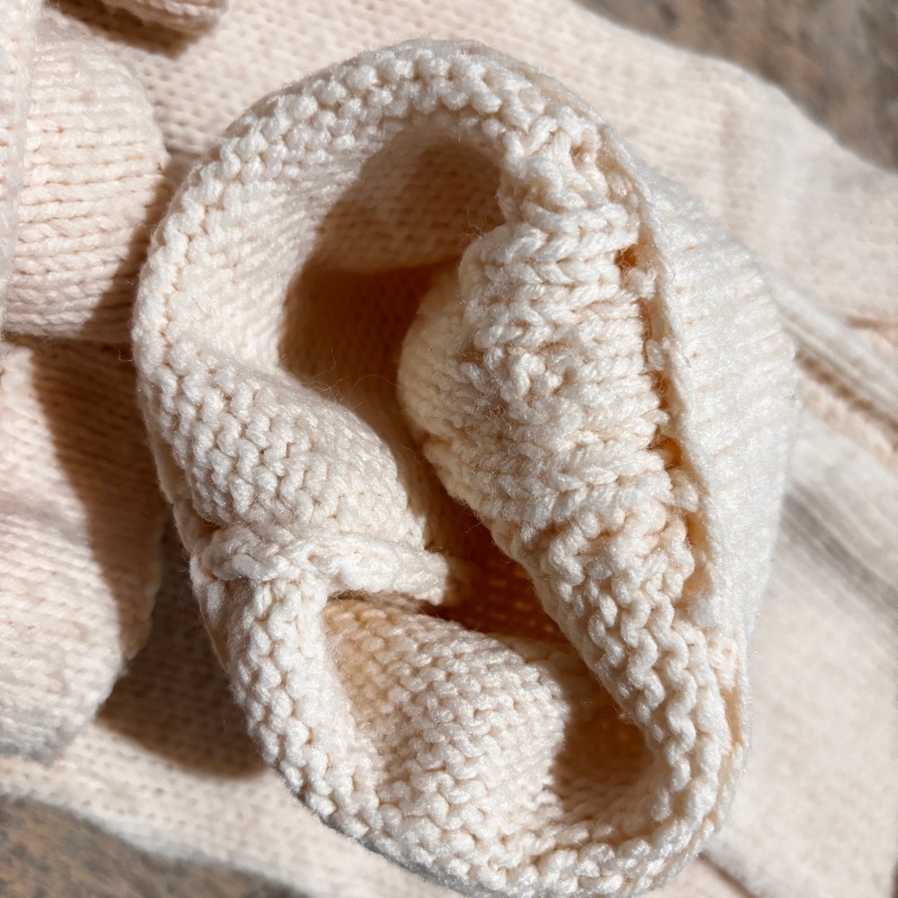 Hand Crafted Cream Hooded Cable Knit Cardigan - Picture 16 of 16